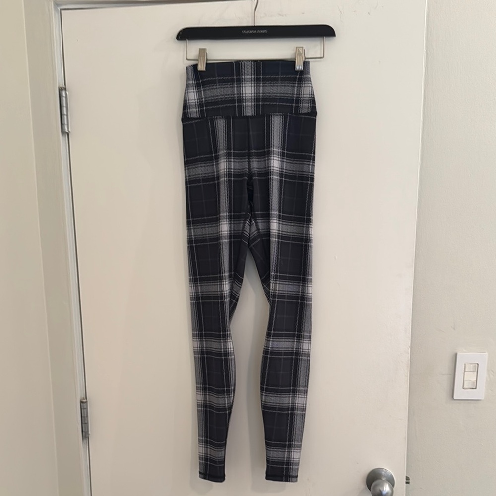 ALO Yoga High-Waist Vapor Legacy Plaid
Leggings Size XS